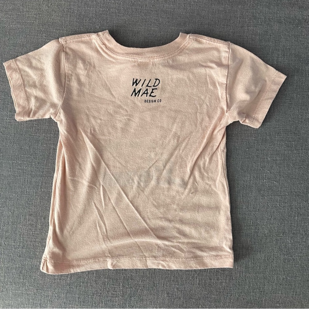 Girls 2t patriotic land of the free wild mae t shirt - Picture 2 of 2